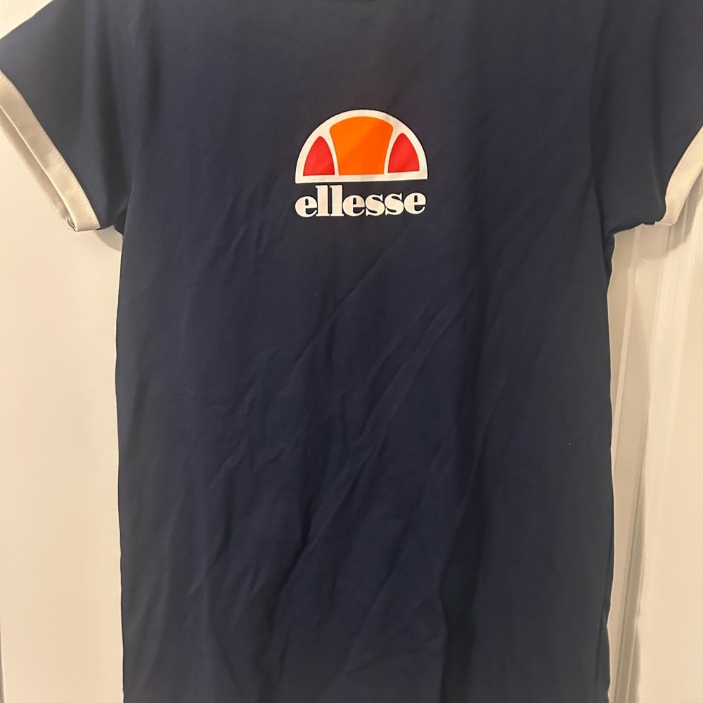 Ellesse T-Shirt in Navy with Logo